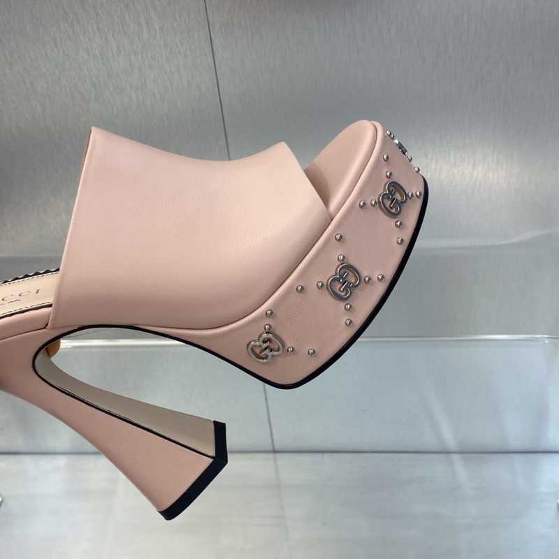 Gucci Heeled Shoes